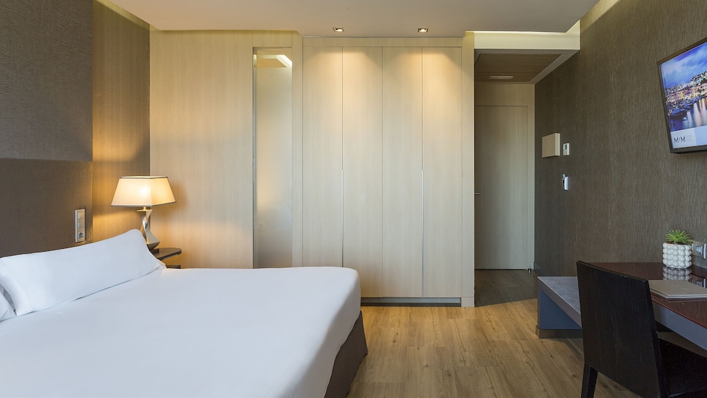 MiM Sitges member of Melia Collection 24/68