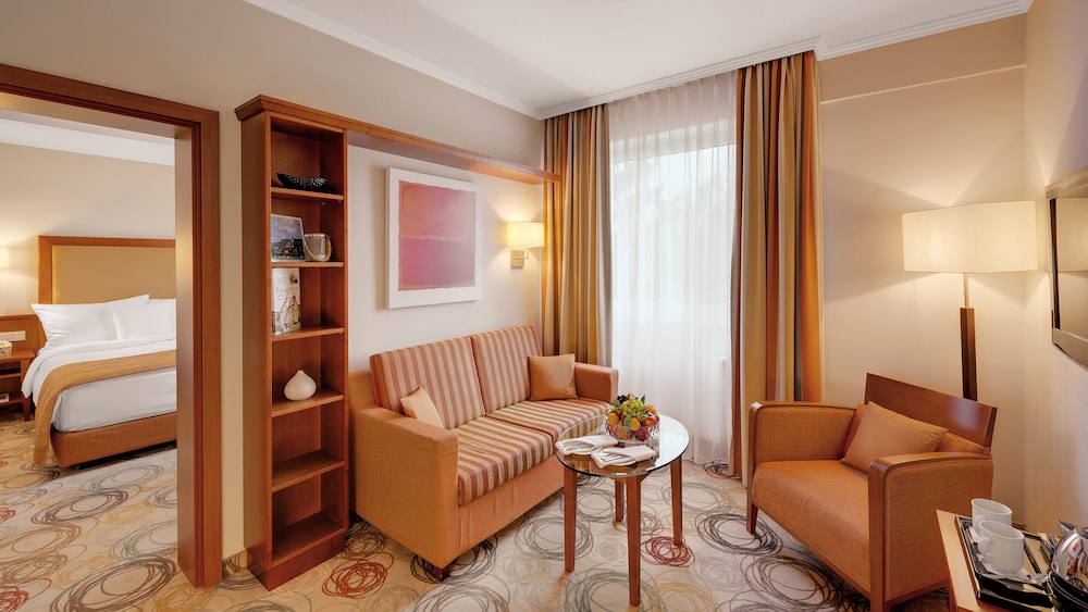 Hotel Oranien Wiesbaden 50/66