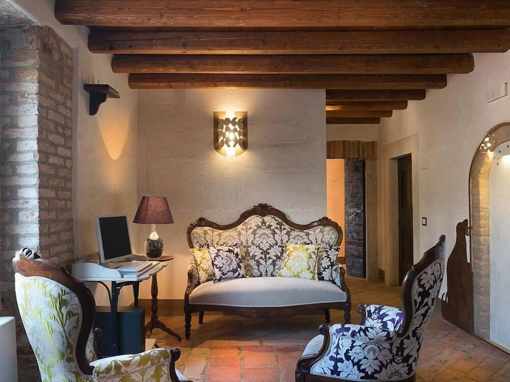 Boutique Hotel Villa Dei Campi 37/52