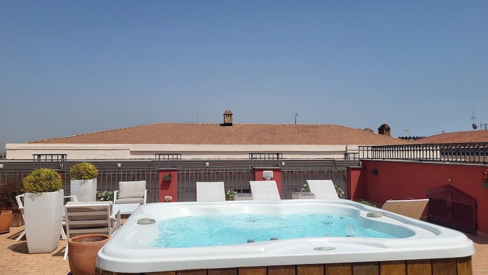 La Ciliegina Lifestyle Hotel 74/77
