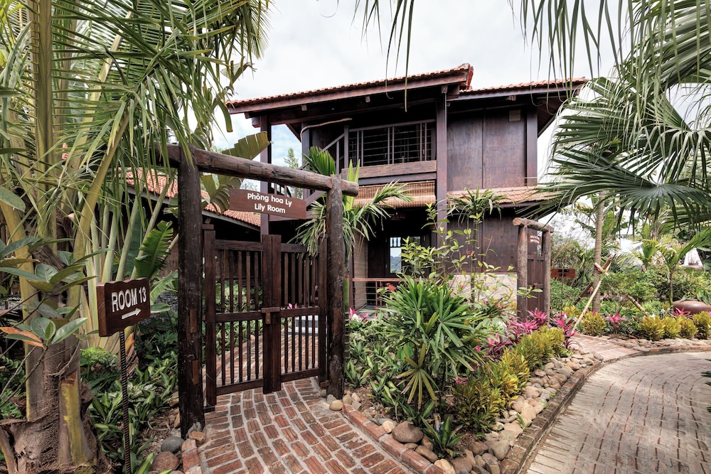 ChezCao Rice Field Ecolodge Ninh Binh 1/50