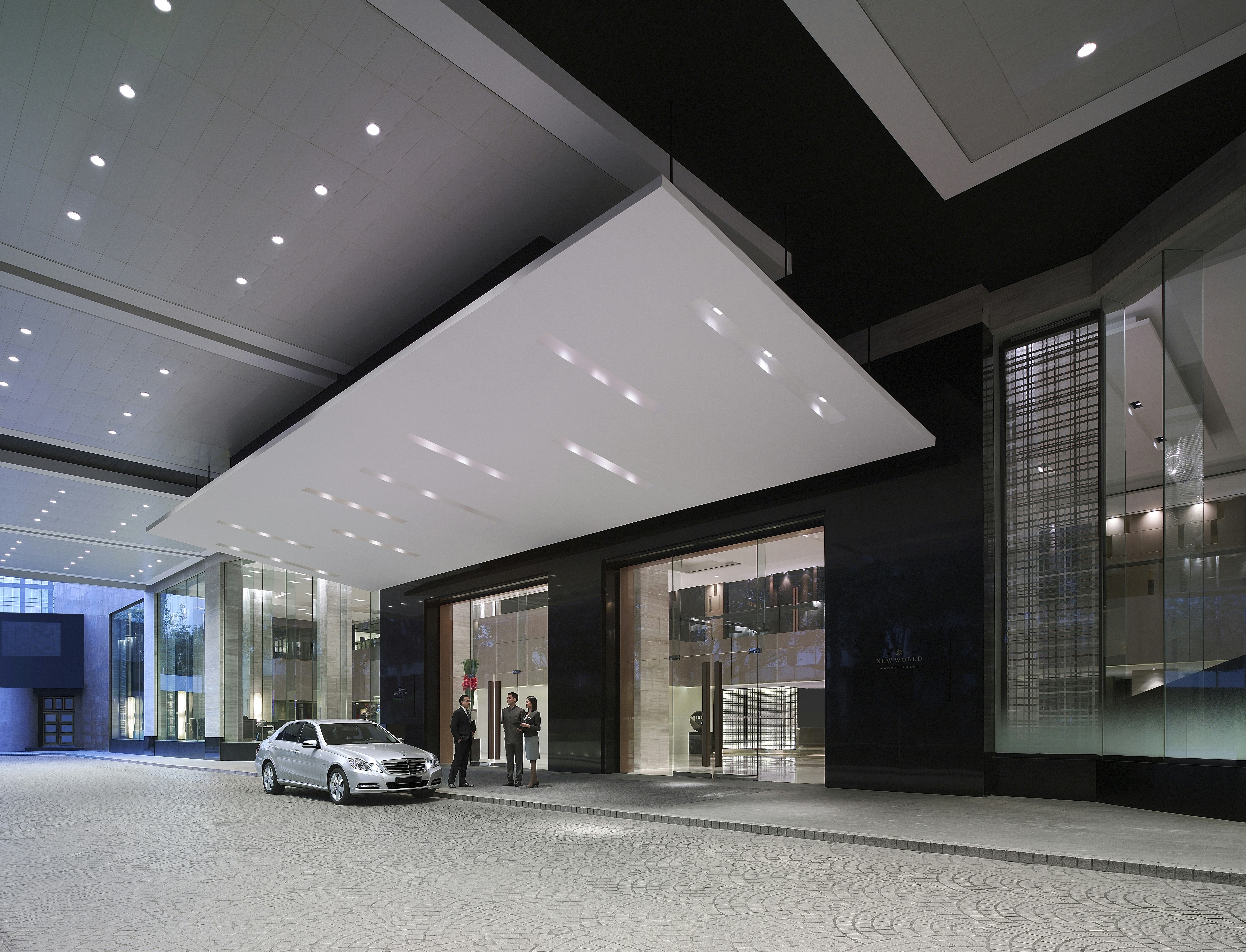 New World Makati Hotel 47/47