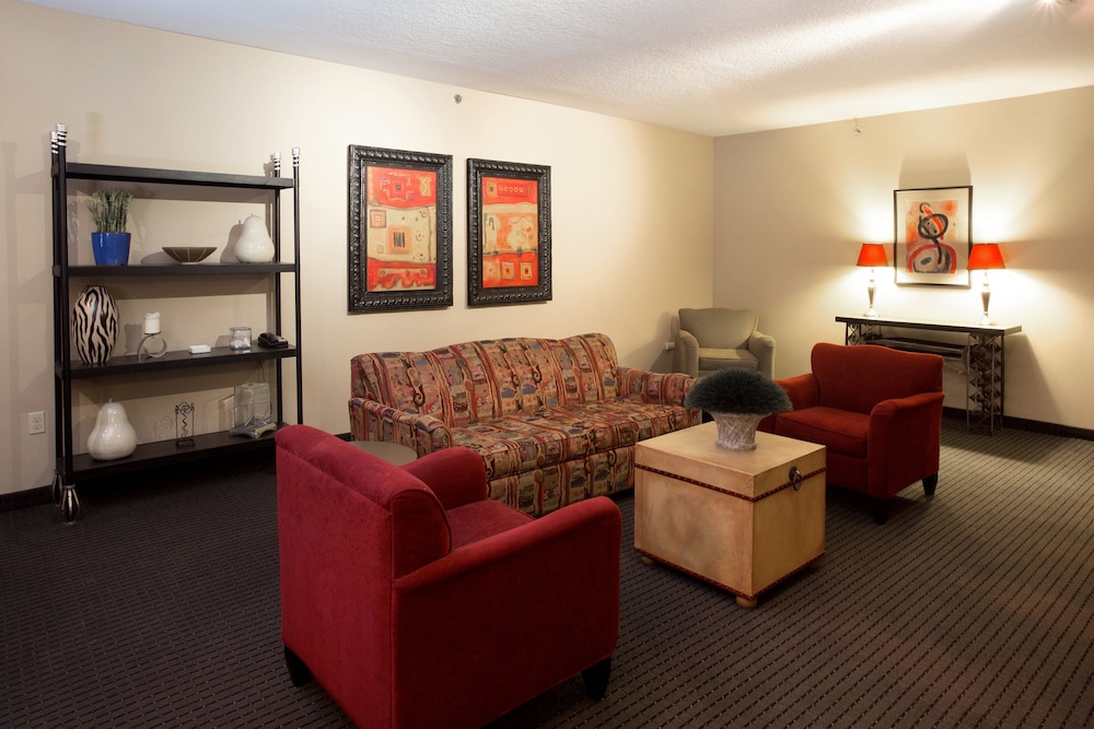 Holiday Inn Hotel Suites St Paul Ne Lake Elmo 36/80