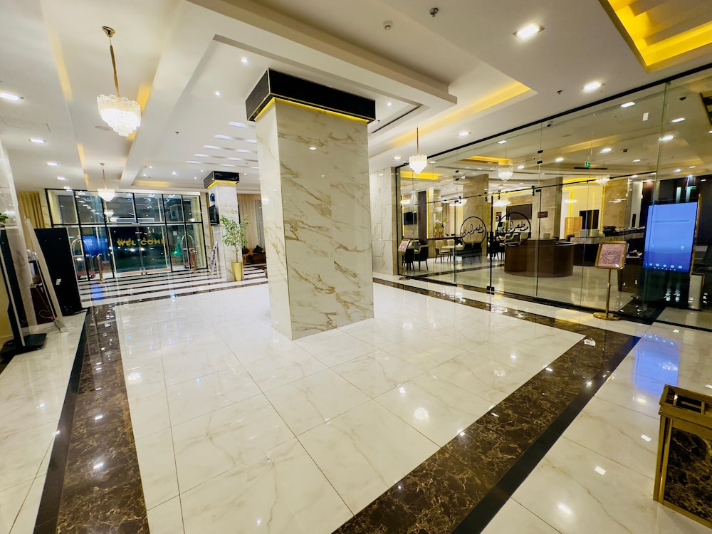 Al Mada Arabia Hotel 9/72