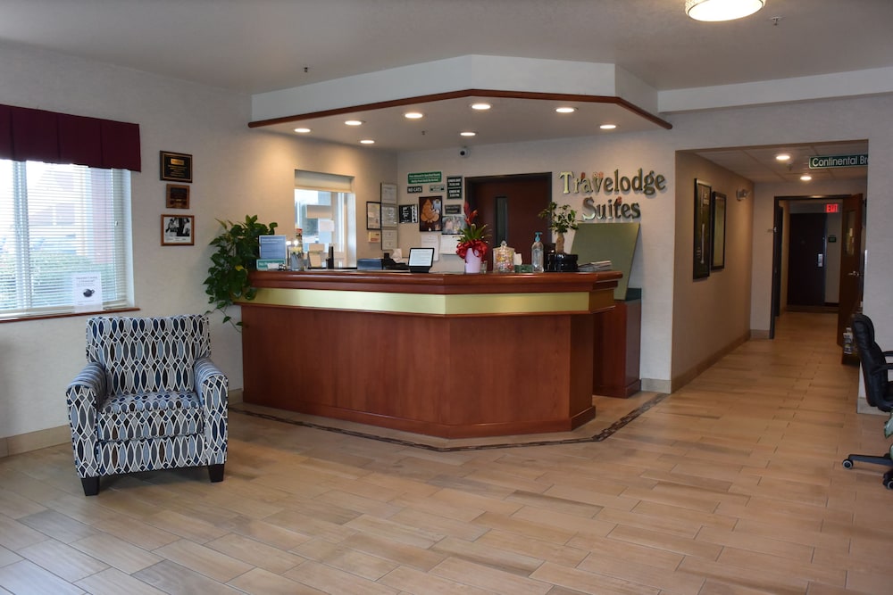 Travelodge Suites By Wyndham Newberg 6/60