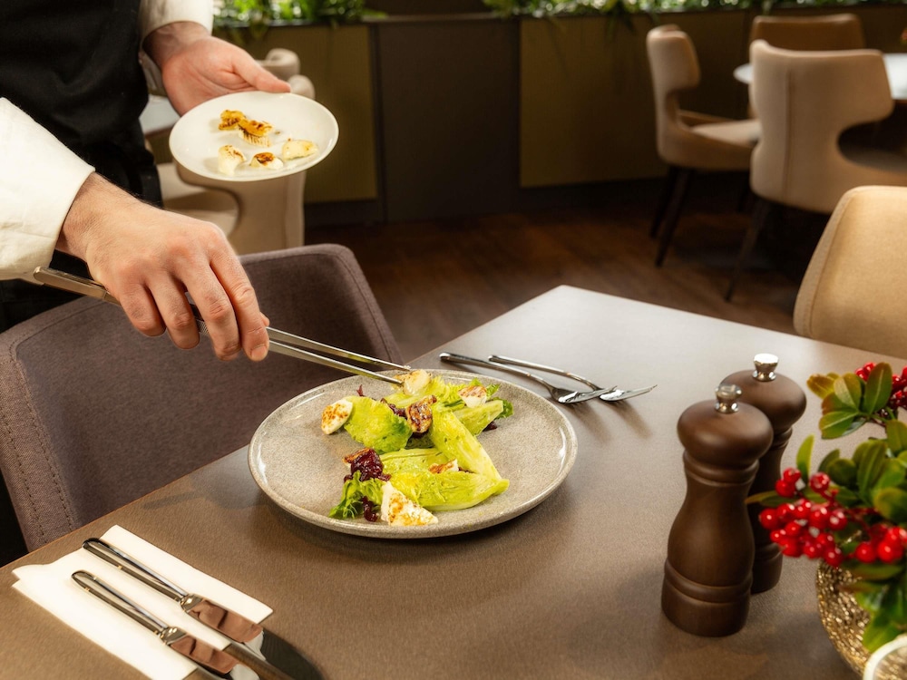 Mercure Sofia City 82/105