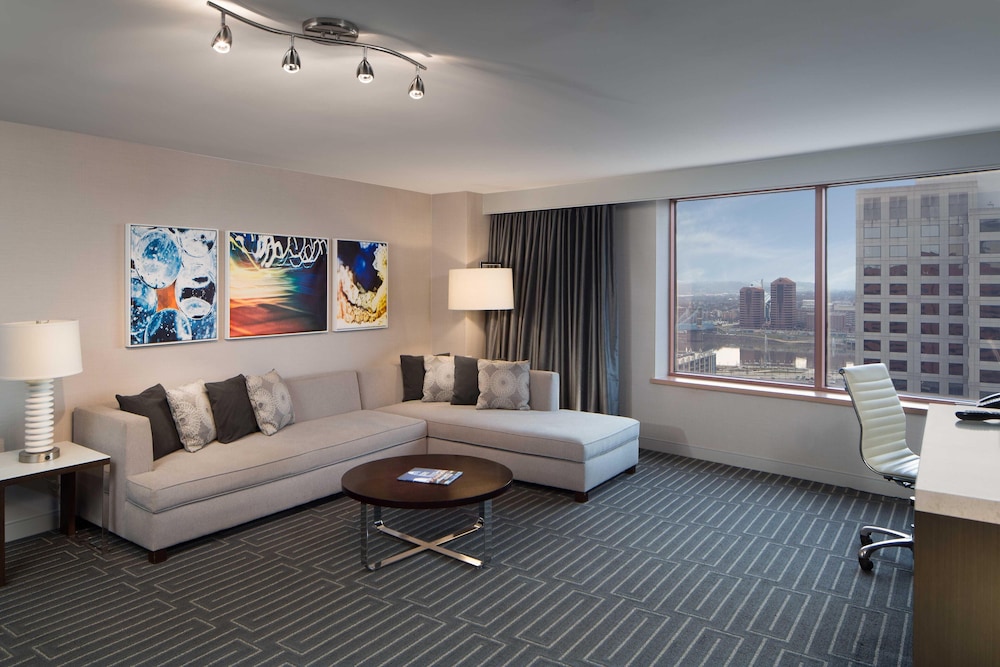 Hyatt Regency Cincinnati 37/66
