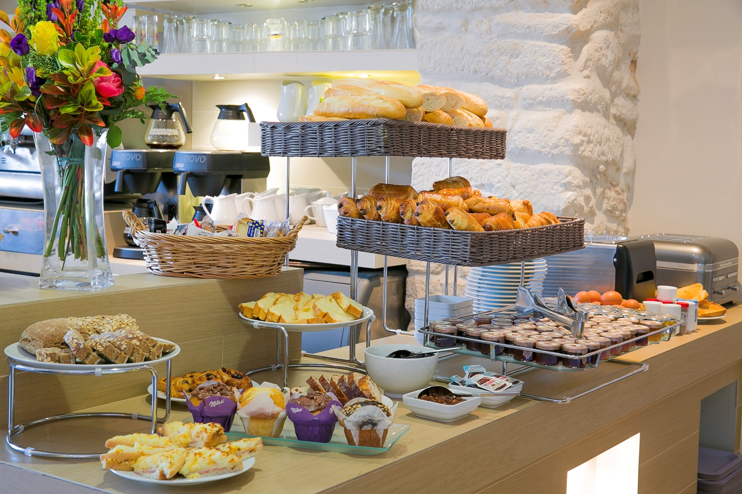 Best Western Hotel Du Roy D'aragon 8/22