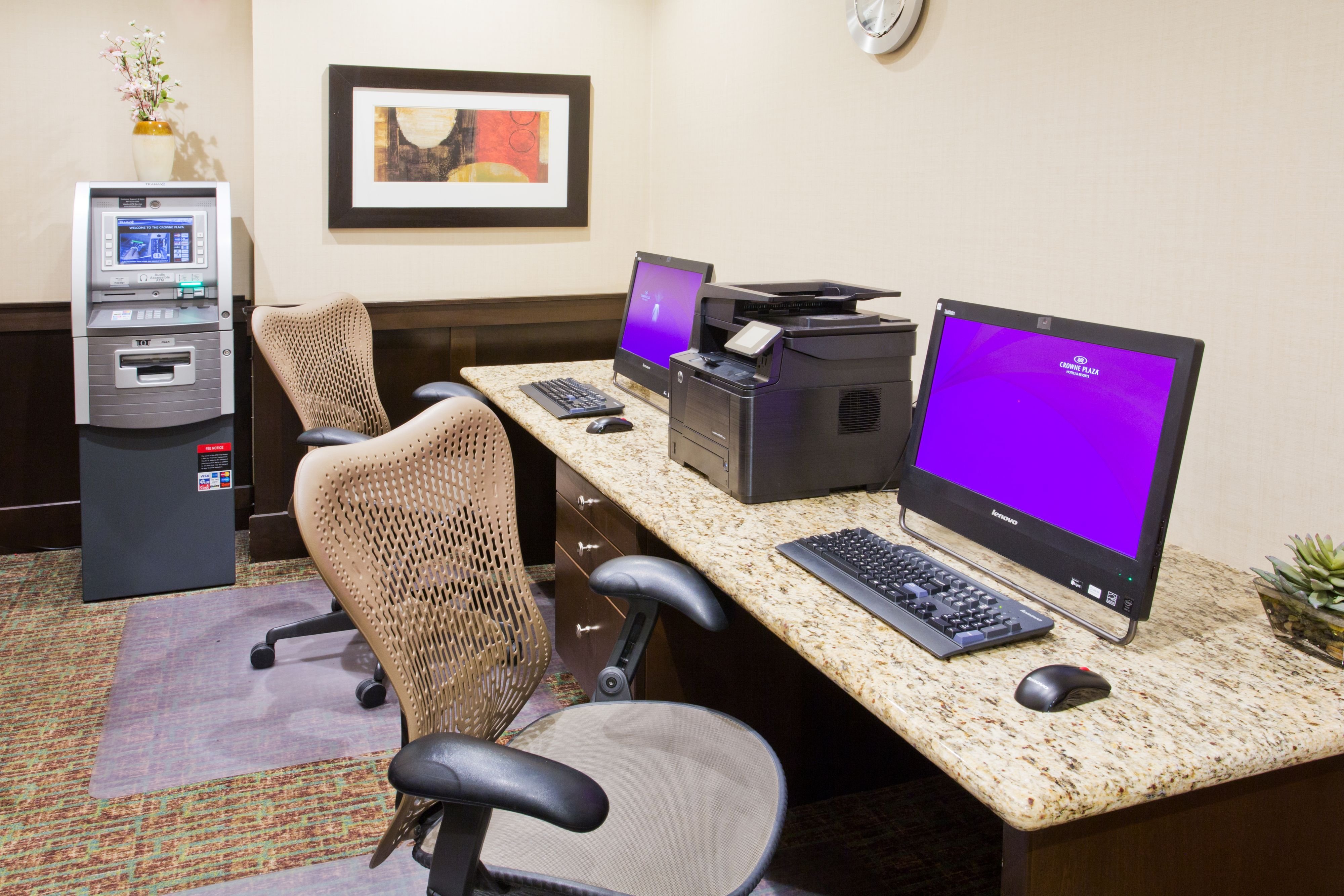Crowne Plaza Anchorage-Midtown 56/78