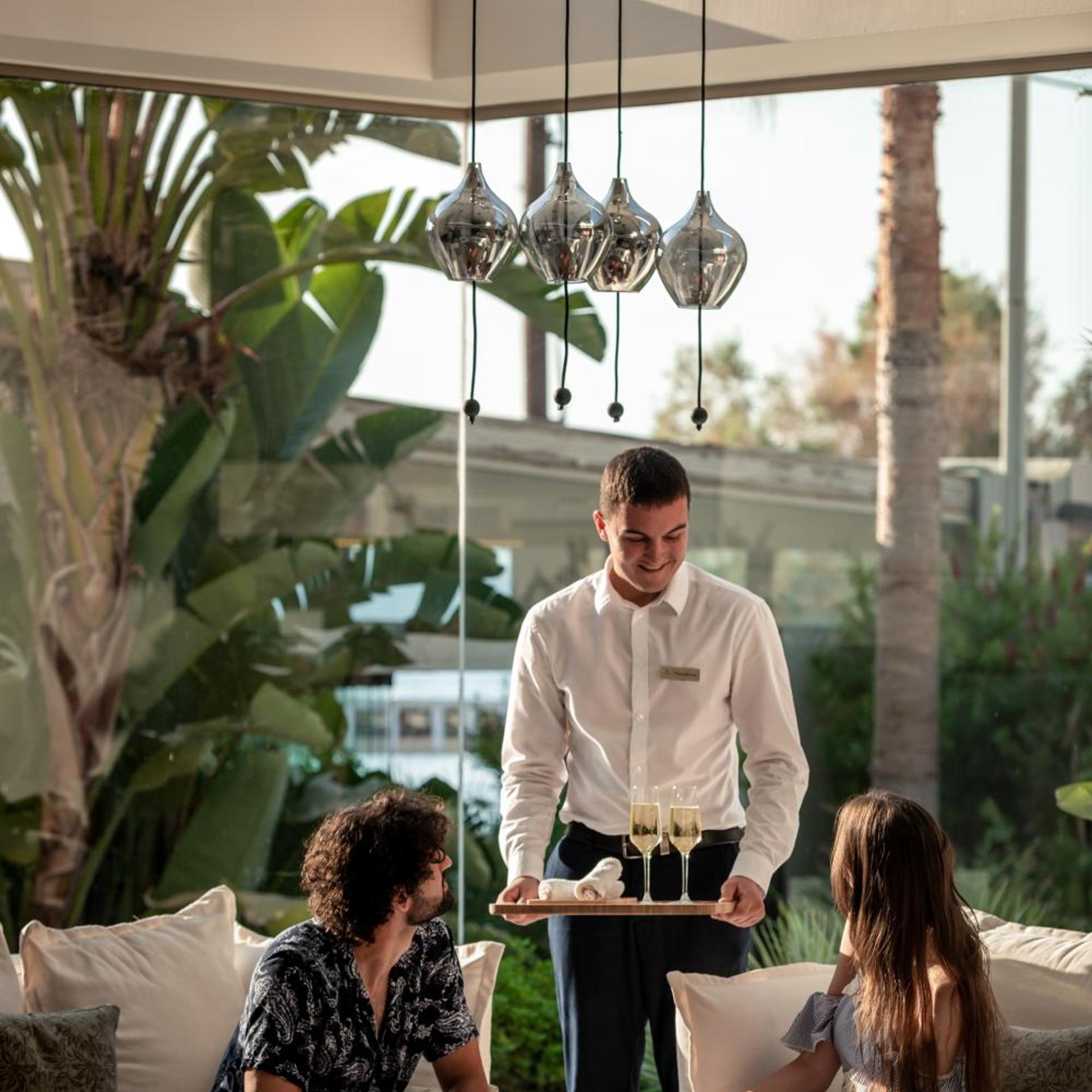 Aloe Boutique and Suites - Adults Only 11/60