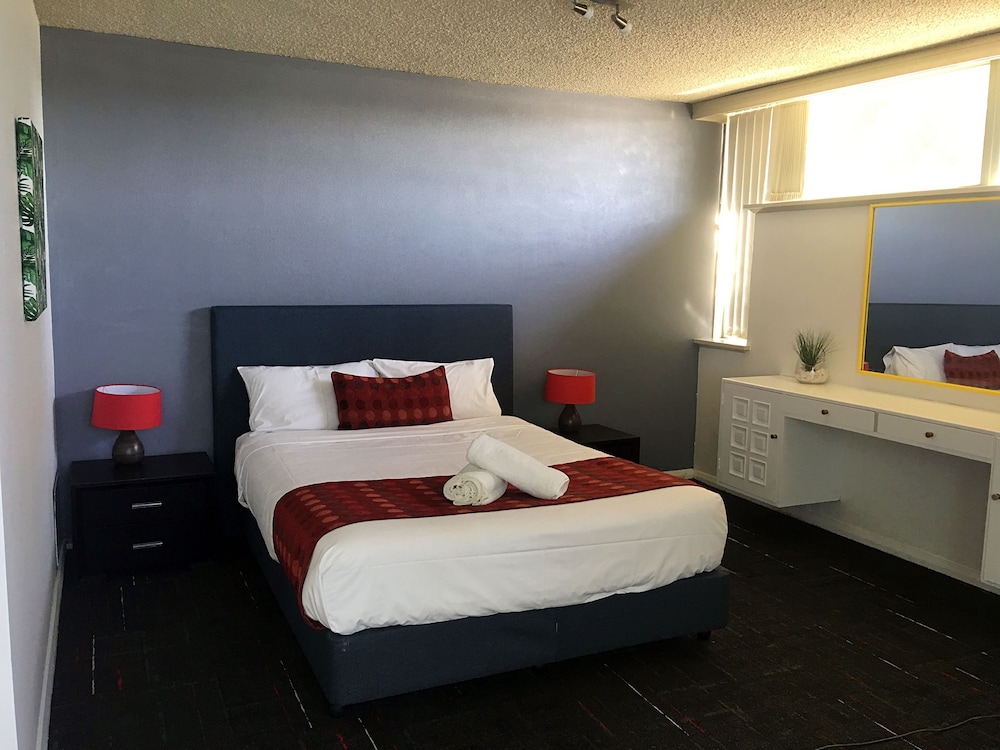 Parkdale Motor Inn 22/45
