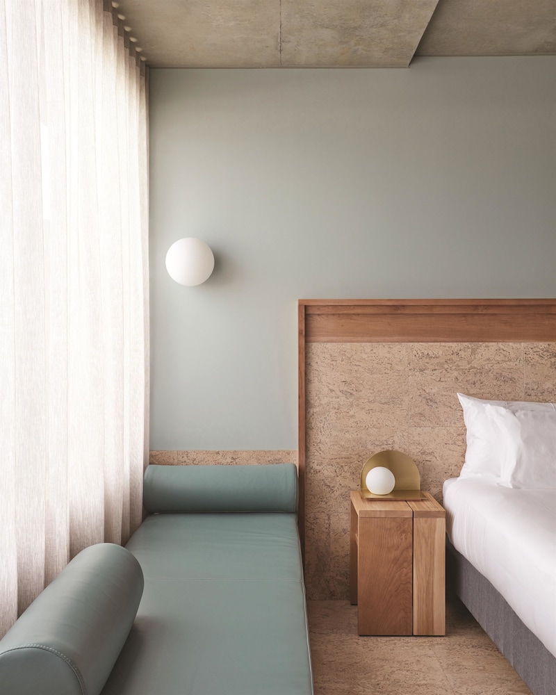 The Calile Hotel 24/71