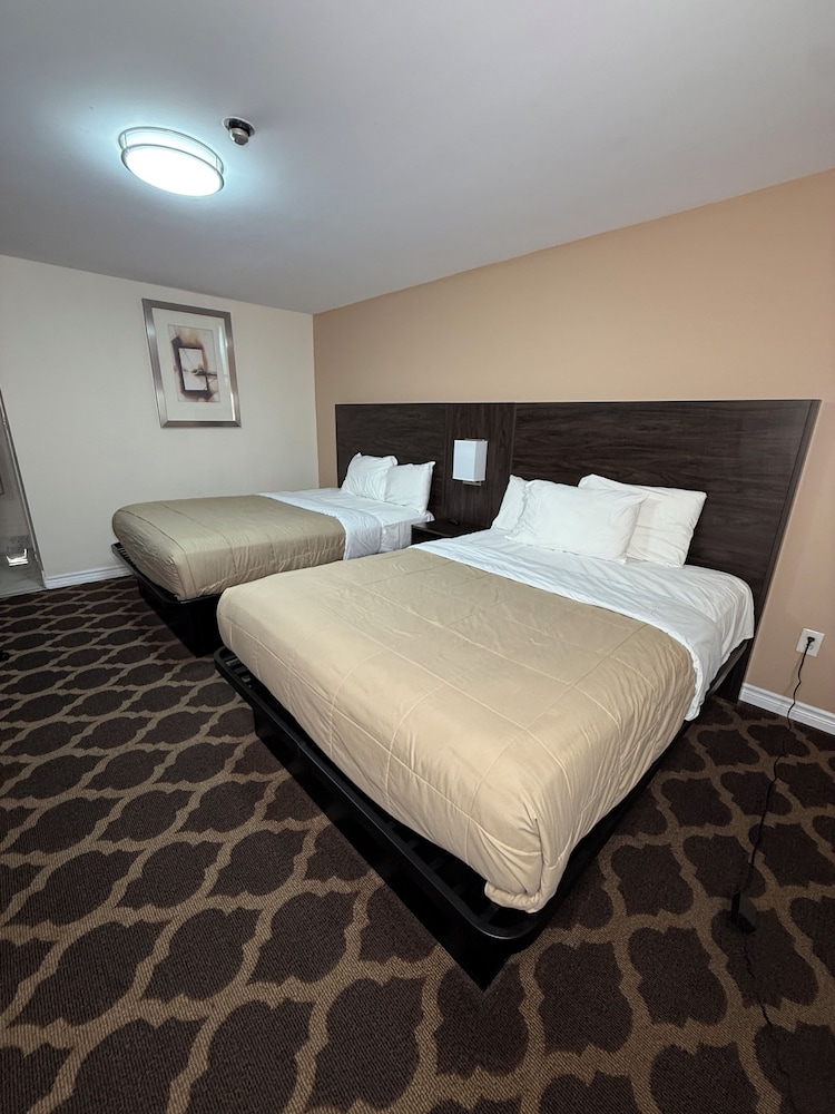Falls Lodge by the Falls 23/72