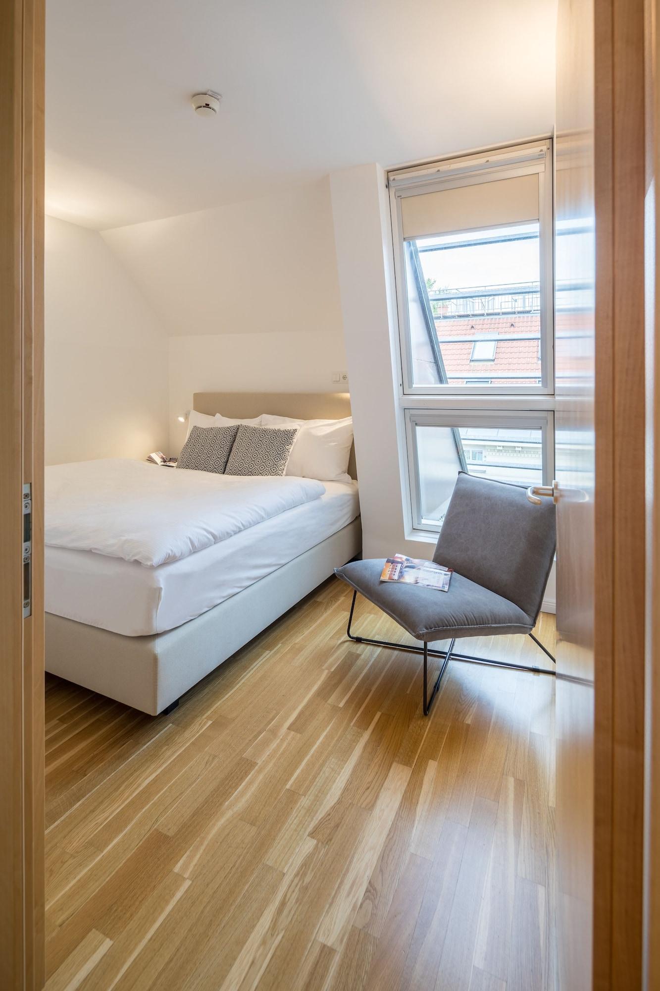Deluxe, Penthouse, Apartment, Balcony
