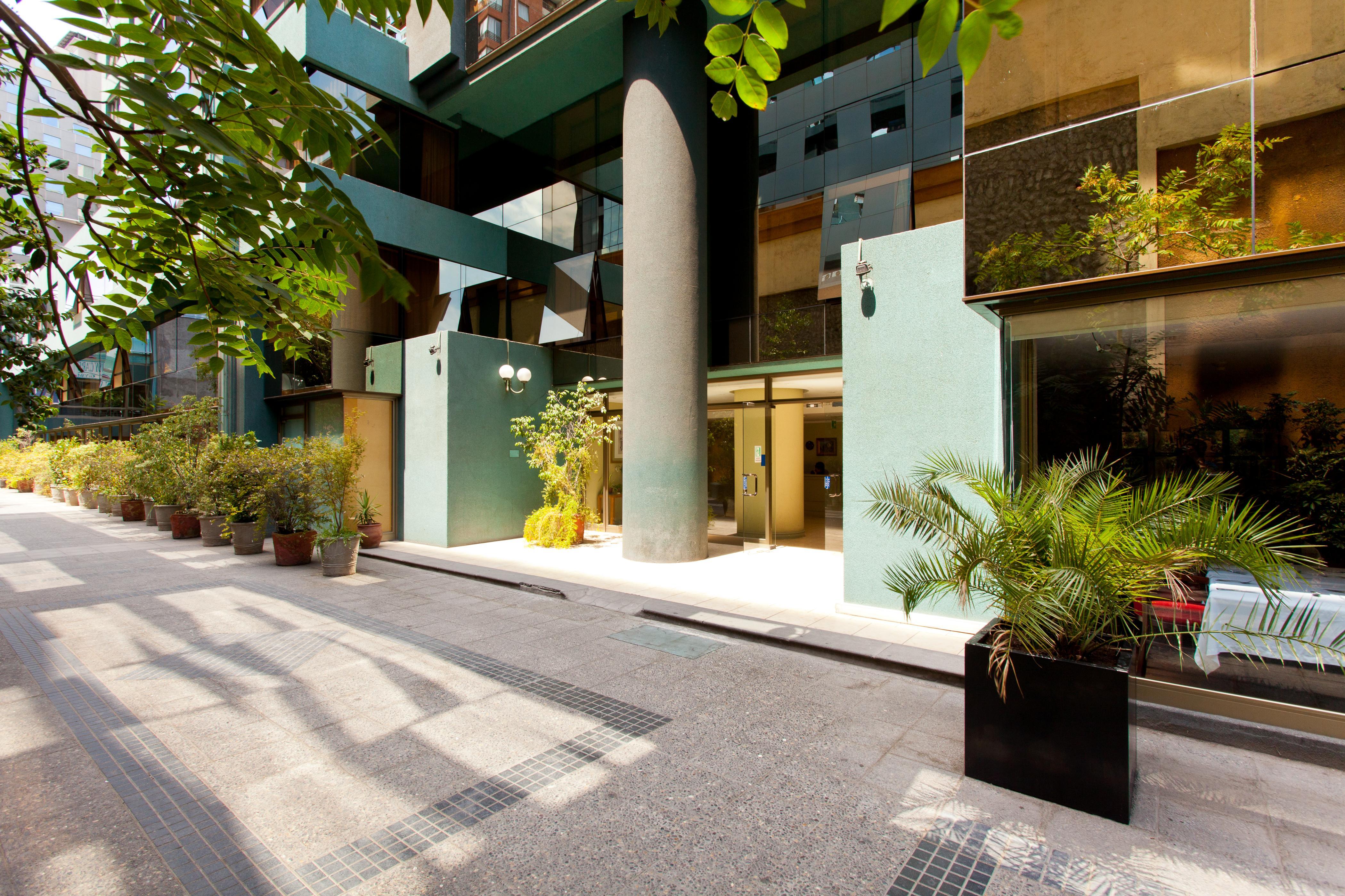 Aparthotel Cambiaso 49/55
