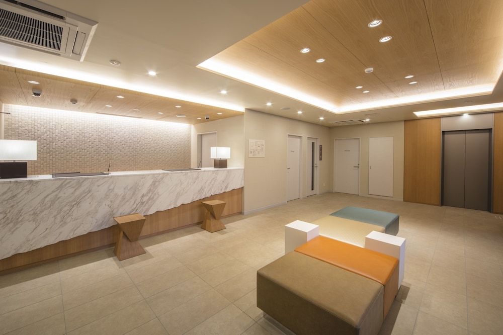Lobby at Sotetsu Fresa Inn Kyoto Hachijoguchi, KYOTO