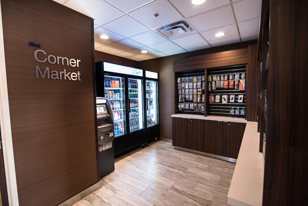 Fairfield Inn And Suites By Marriott Atlanta Airport North 11/32