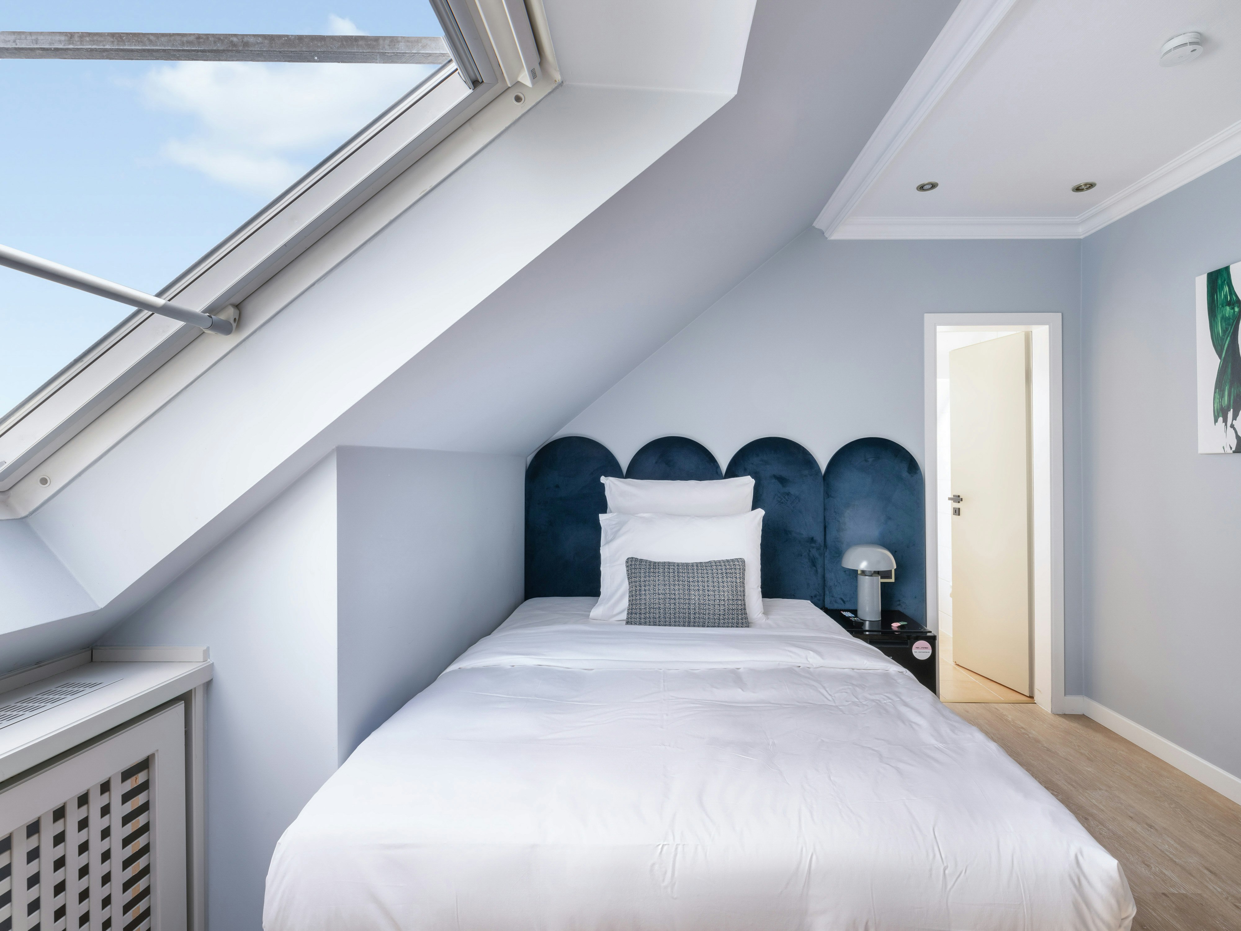 Room, Small