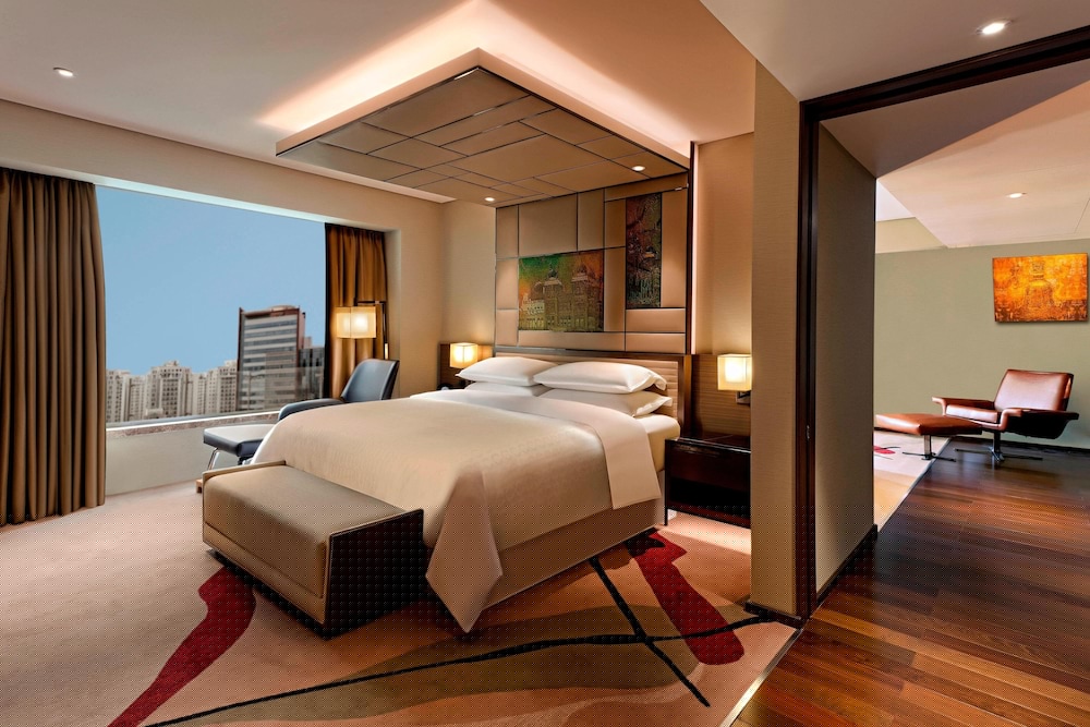 Sheraton Grand Bengaluru Whitefield Hotel and Convention Center 23/74