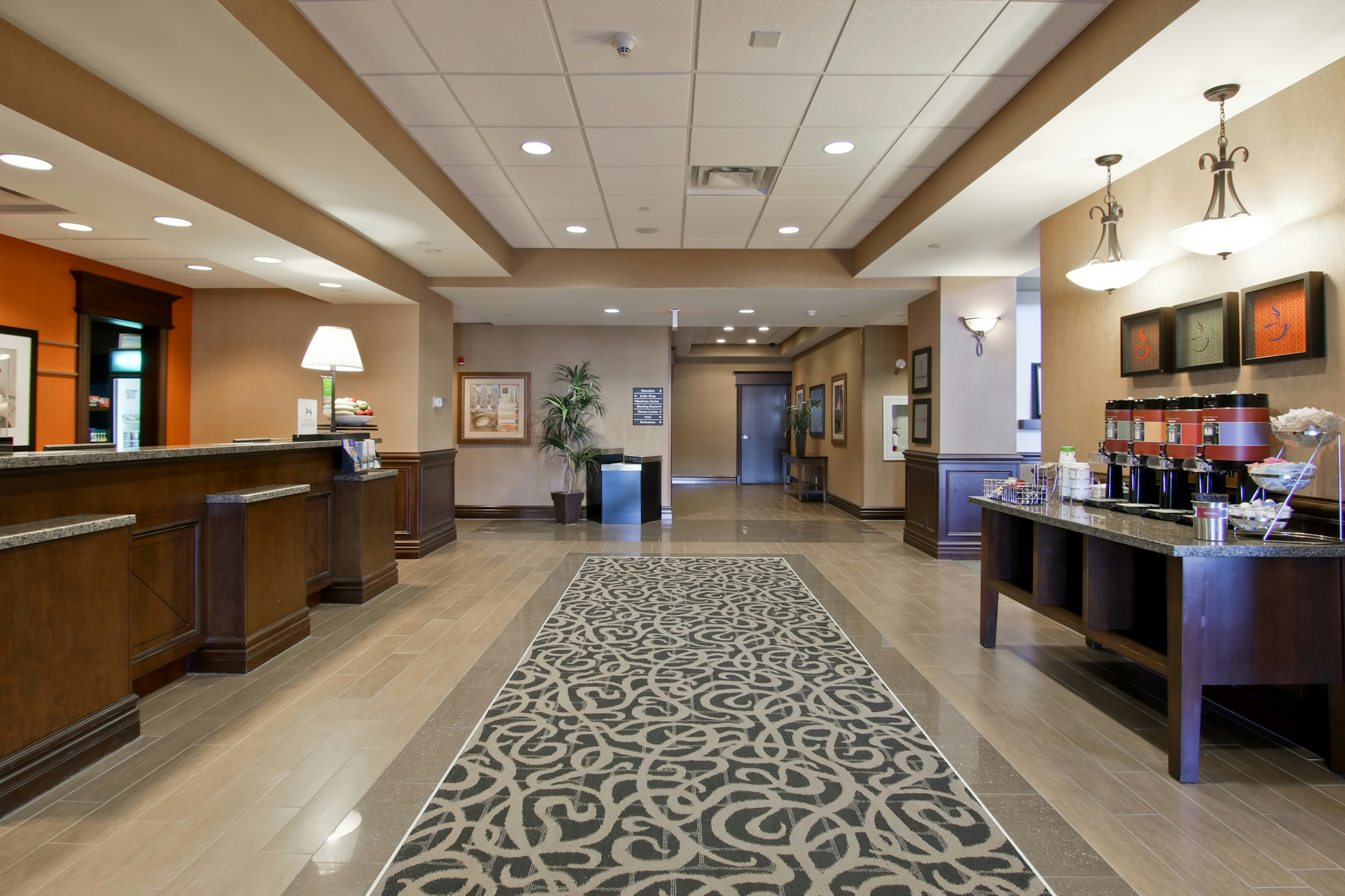 Lobby at Hampton Inn by Hilton North Bay, NORTH BAY