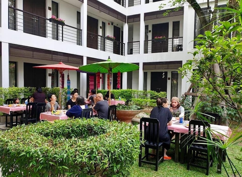 296 The Radtanaiya Residence 37/42