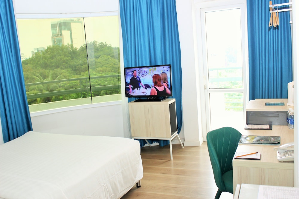 غرفة بريميير ديلوكس بسريرين منفصلين، Liberty Hotel Saigon Greenview 10/10