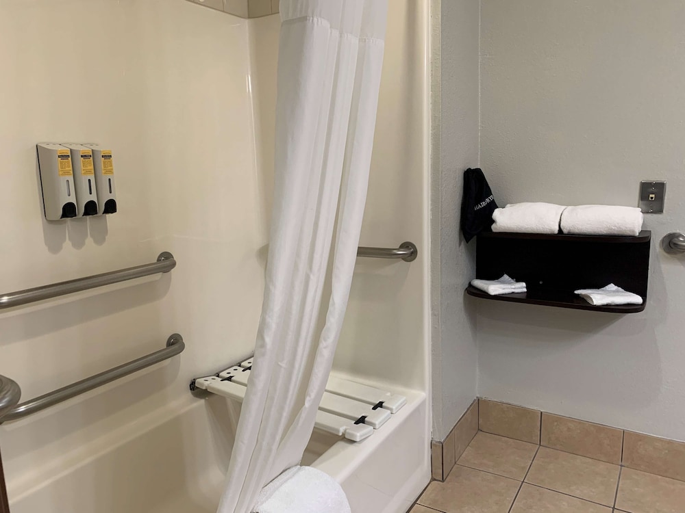 Best Western Plus Lake Worth Inn & Suites 9/29