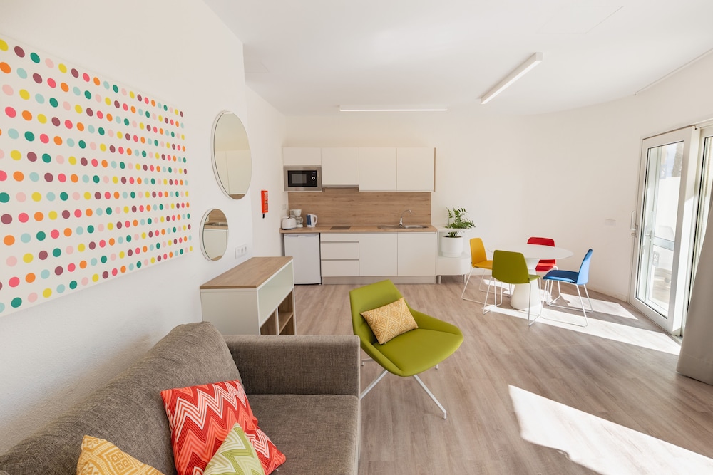 R2 Maryvent Beach Apartment 31/49