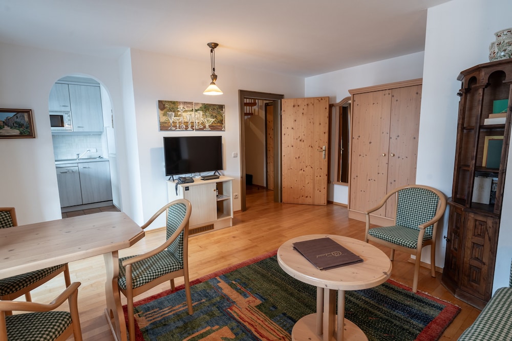 Hotel Oberschmied 27/47