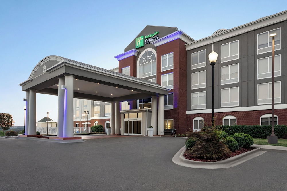 Holiday Inn Express Hotel And Suites Birmingham Irondale East 43/50