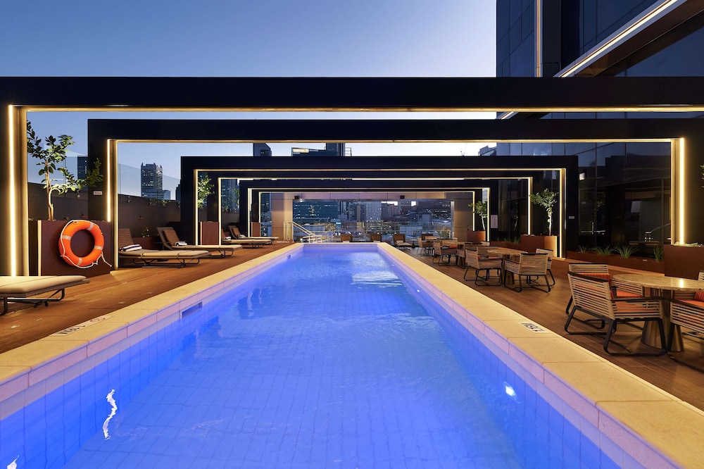 Doubletree By Hilton Perth Northbridge 3/65