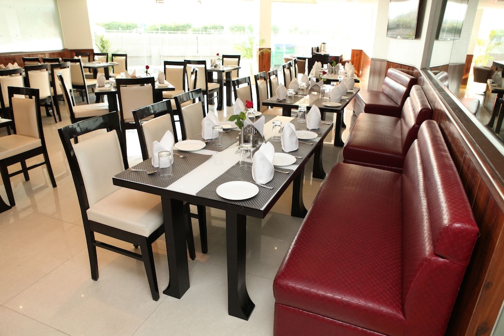Hotel Ramhan Palace Mahipalpur 67/78