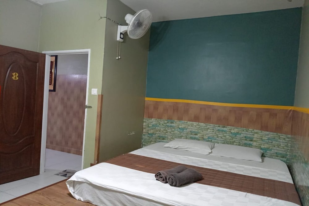 Aeon Tebrau Homestay & Hotel 29/62
