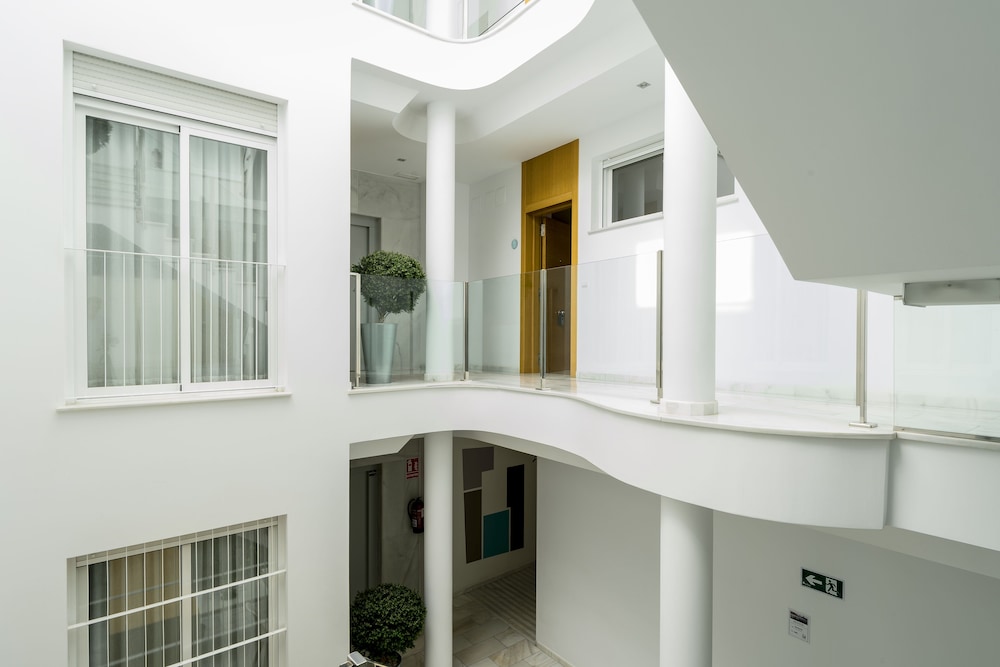 Suites Del Pintor Apartments 2/57