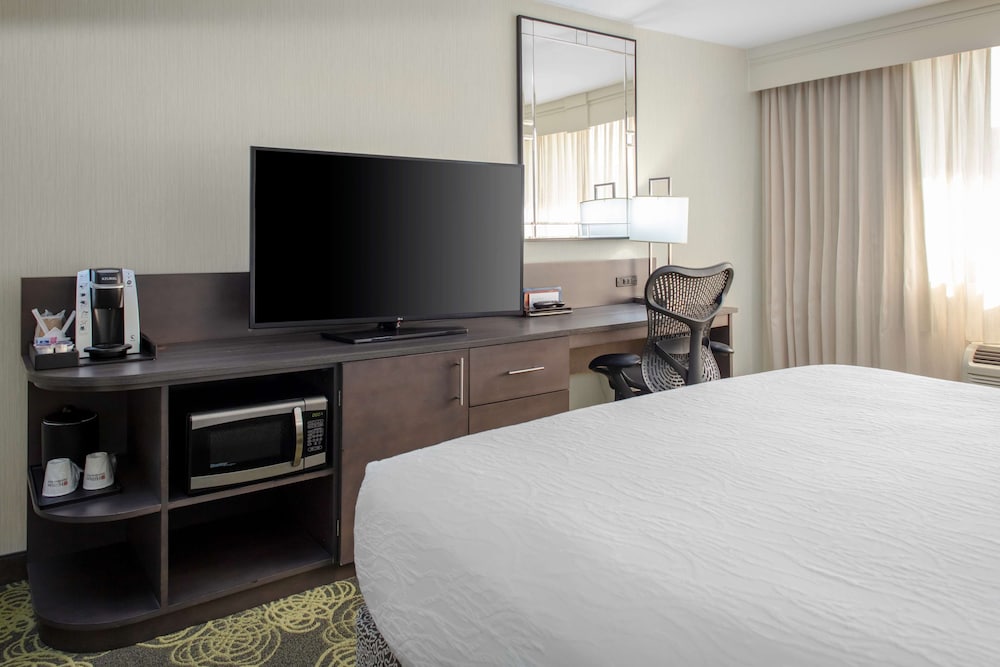 Hilton Garden Inn Reagan National Airport 6/72