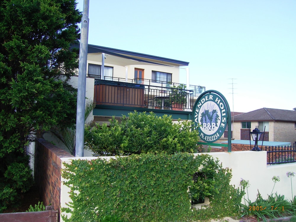 Lavender House Bed And Breakfast 2/49