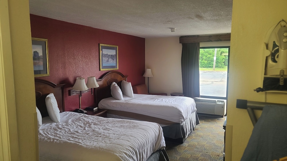Days Inn by Wyndham Newton MS/I-20 9/23