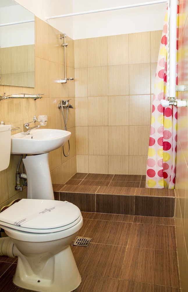 Hotel Eos Bucharest 30/32