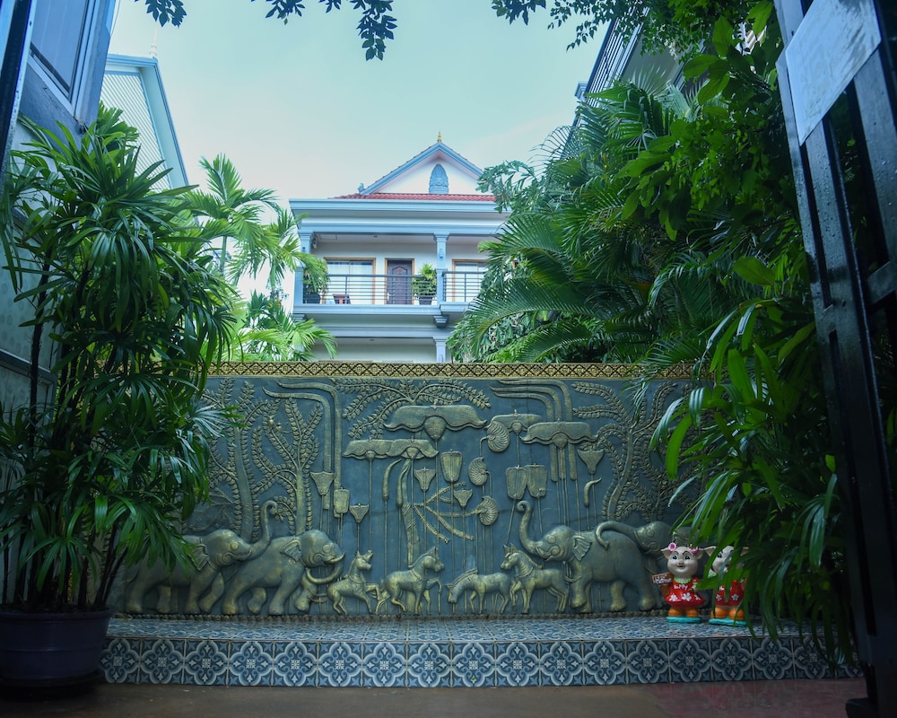 Asanak D'angkor Boutique Hotel 5/50