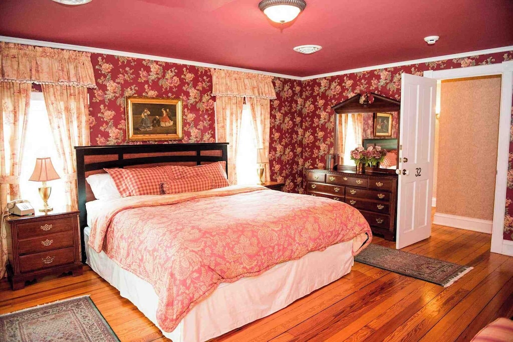 Springside Inn 14/44