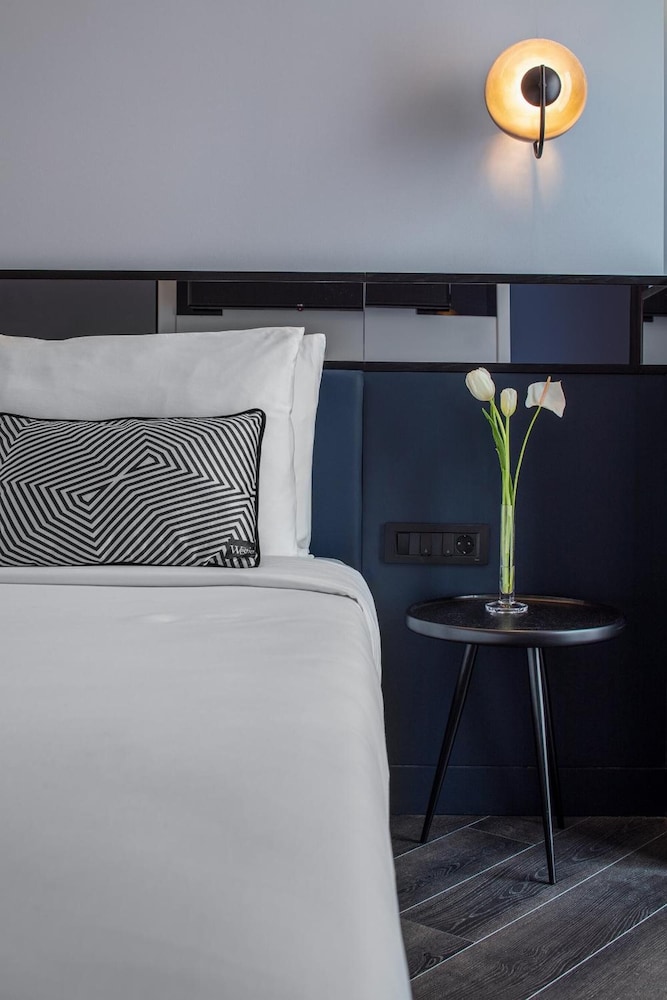 The Westist Hotel & Spa 8/69
