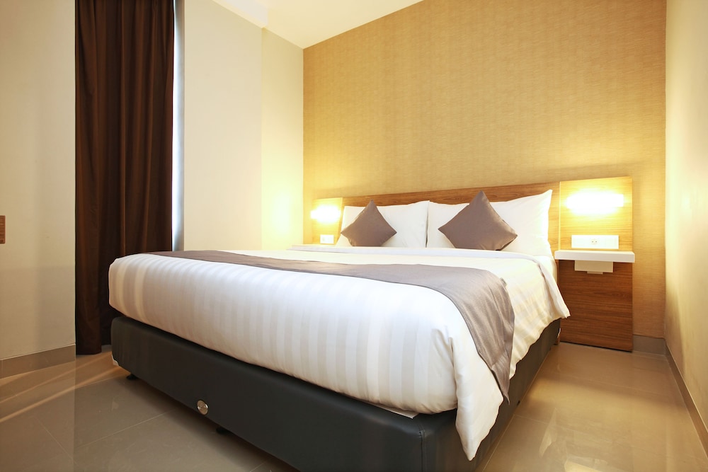Hotel Neo Cirebon 18/51