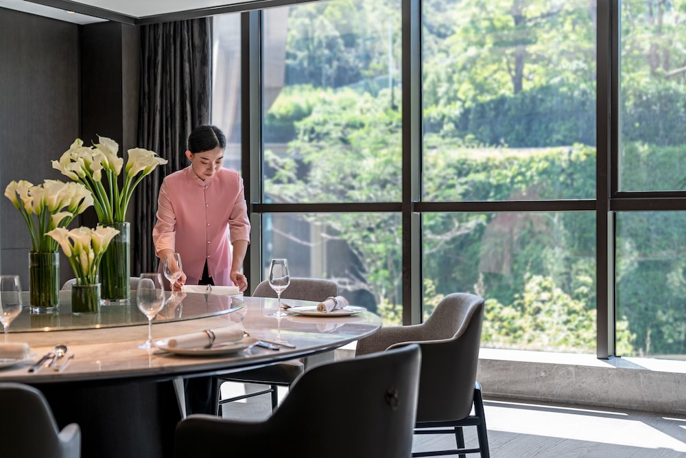 The G Shenzhen, A Tribute Portfolio Hotel 44/51