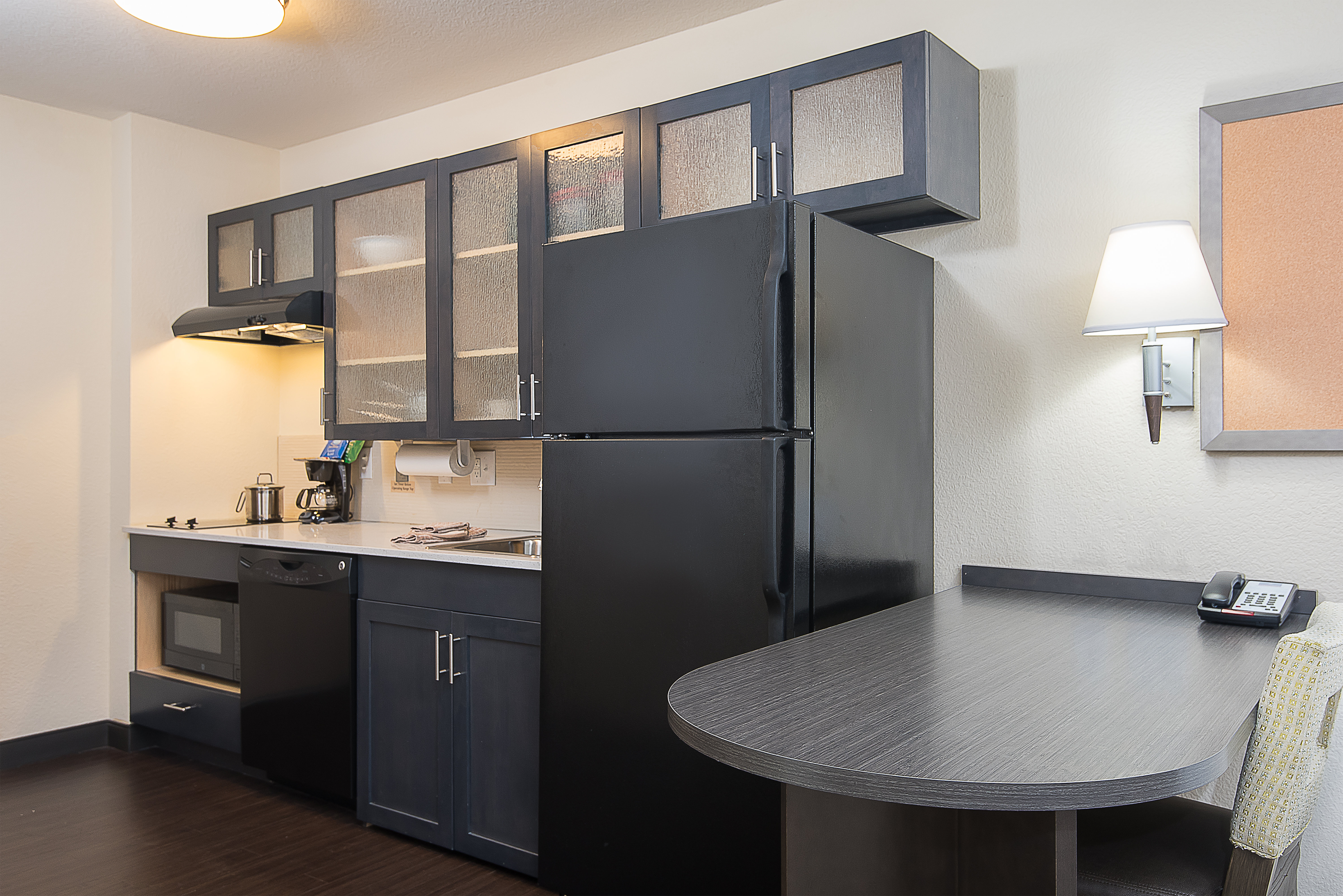 Candlewood Suites Bloomington 17/17