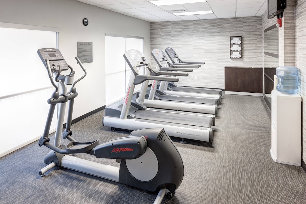 Courtyard by Marriott Hattiesburg 21/42