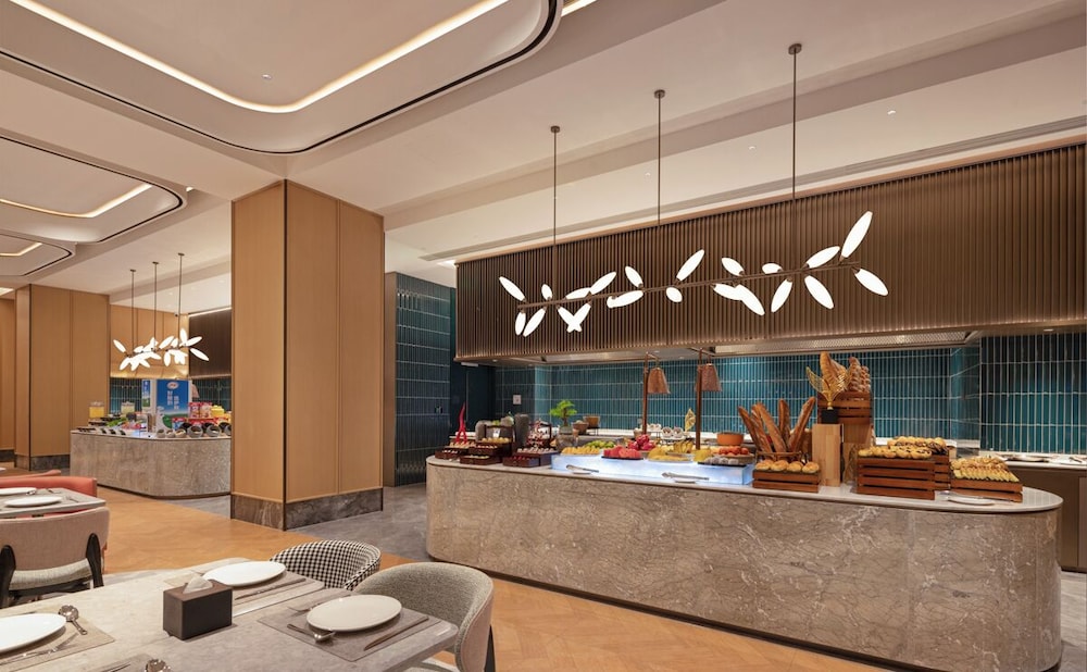 Hilton Garden Inn Xishuangbanna Gasa Airport 11/66