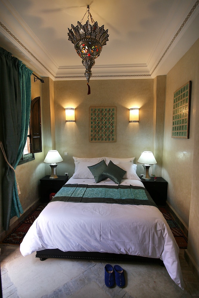 RIAD AL RIMAL 13/50