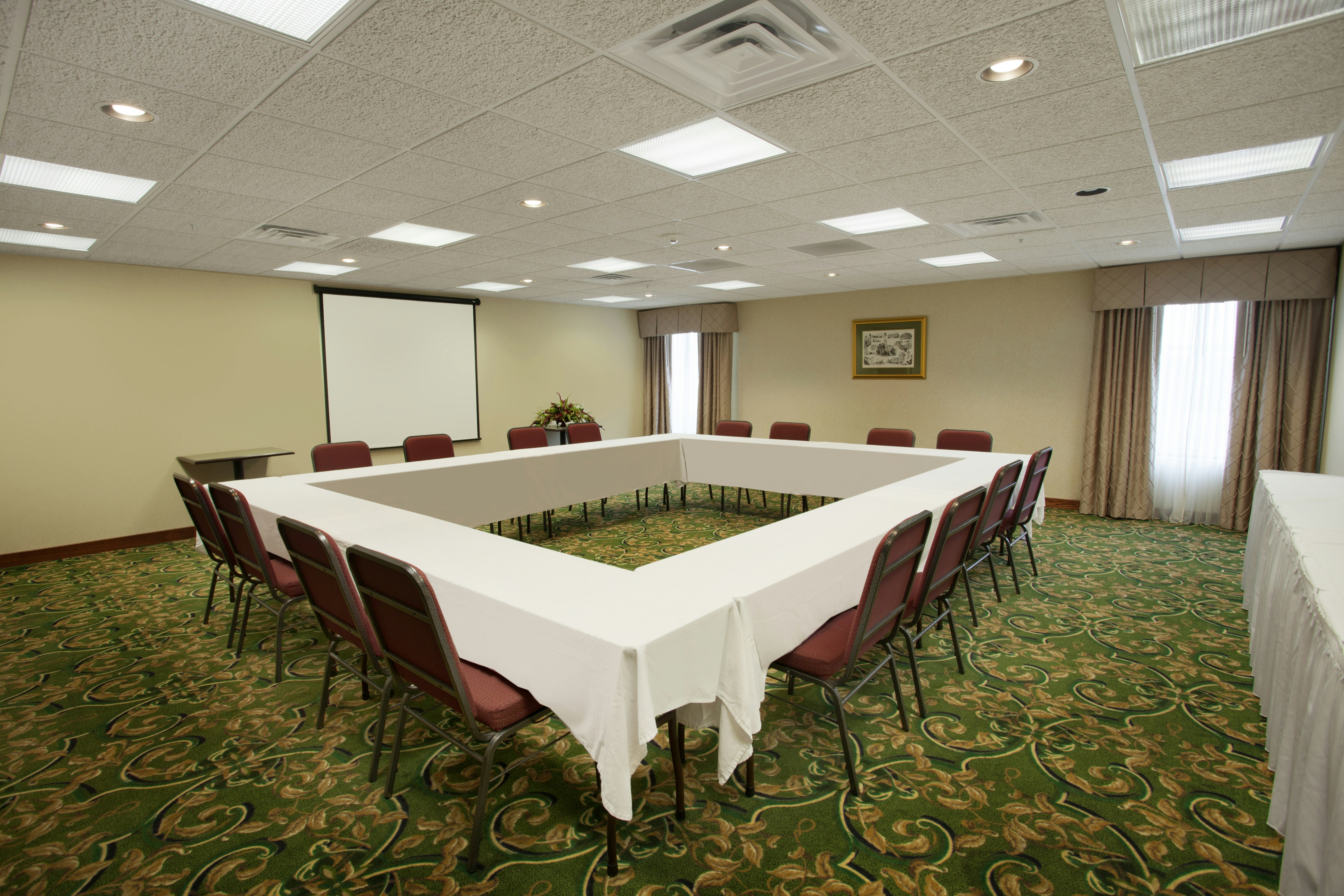 Hampton Inn Sidney 34/41