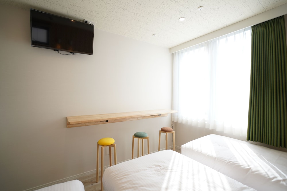 U-Hotel Takadanobaba 10/27