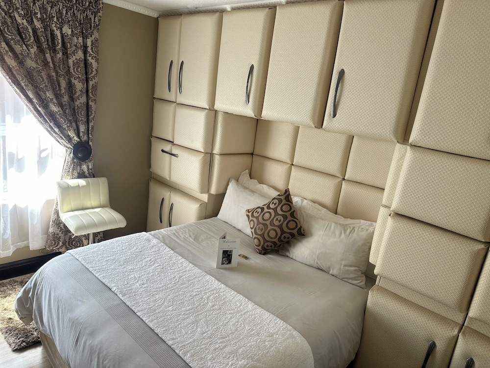 Kiwara Guesthouse 12/50